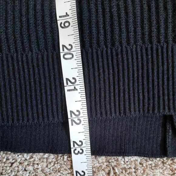 Vince Black Cashmere Blend Crossover Tie Back Sweater SZ XS - Picture 12 of 13